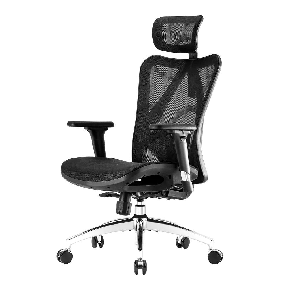 Silla ergonómica SIHOO M57 sobre fondo blanco