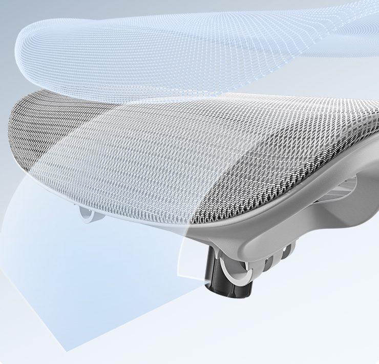 Contours to the hips and thighs, effectively distributes pressure and supports without pressing on the knees.